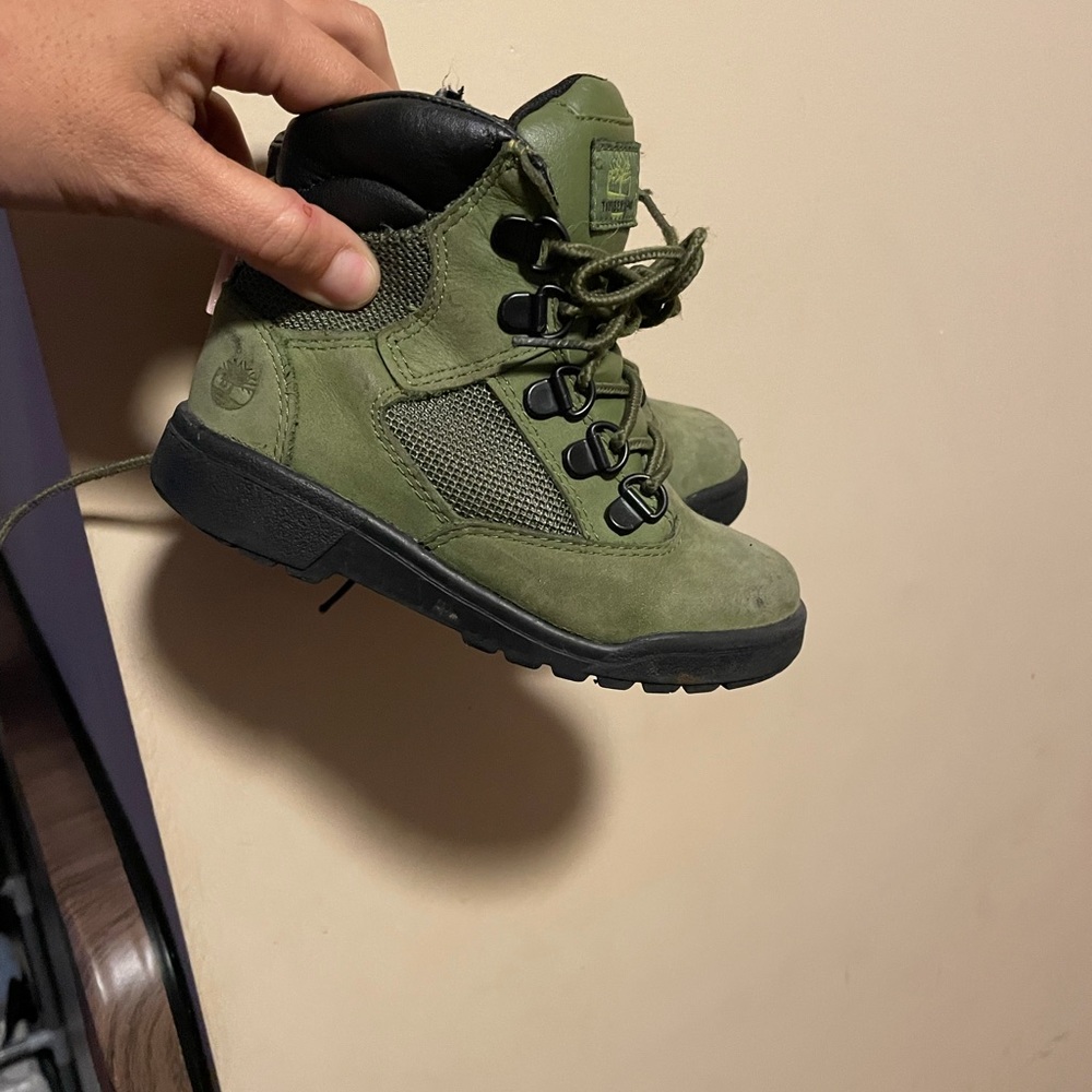 Boys timberland boots size 10C